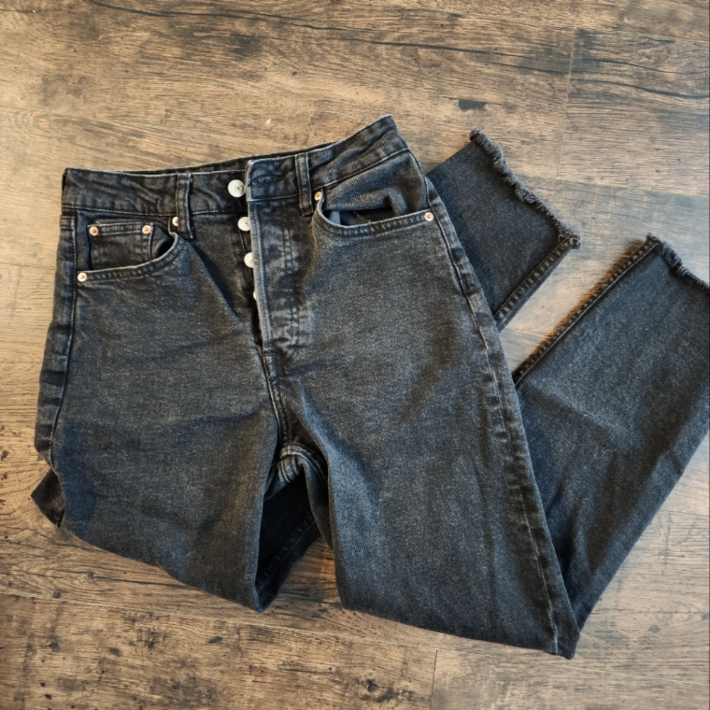 High-Rise Mom Jeans